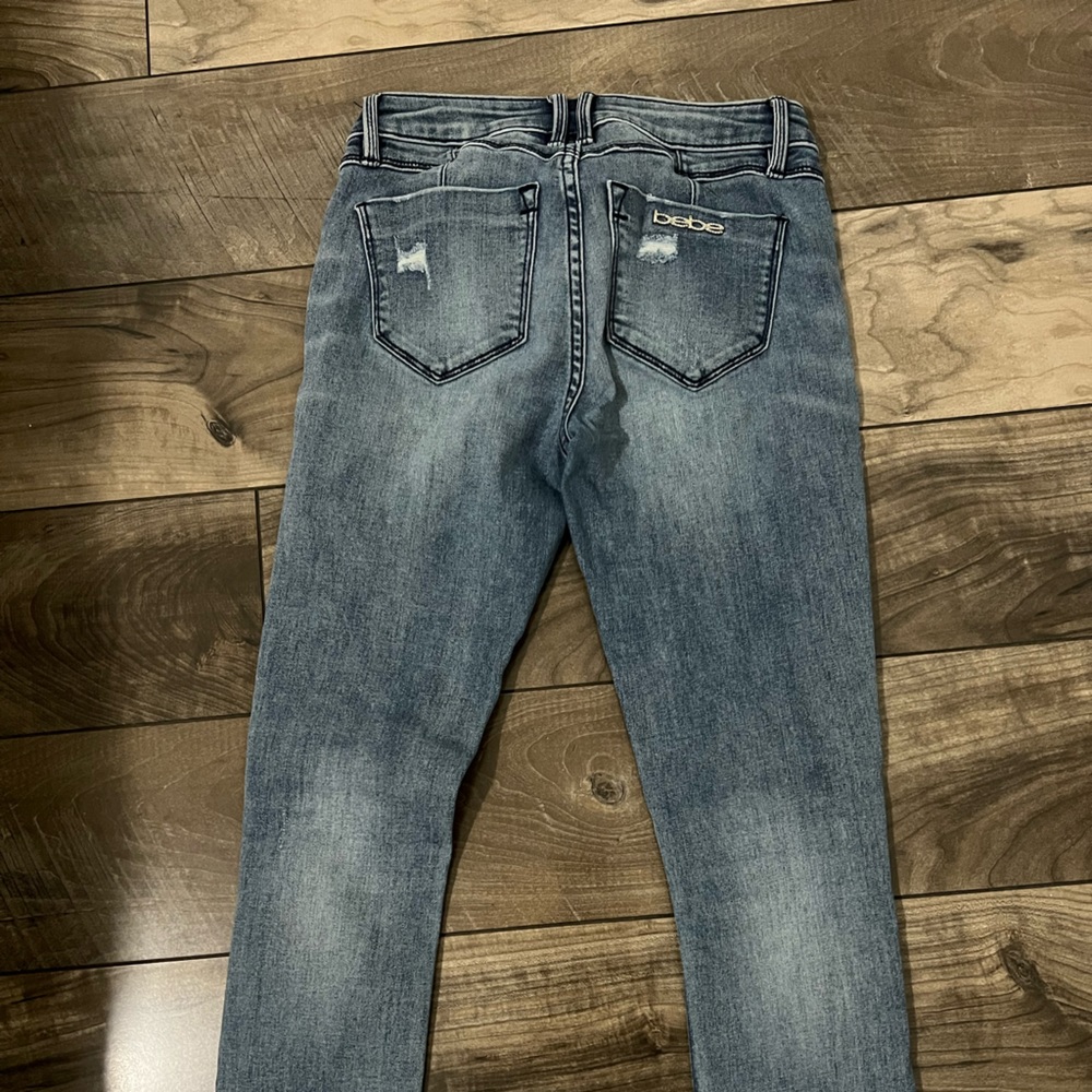 Bebe - Picture 2 of 4